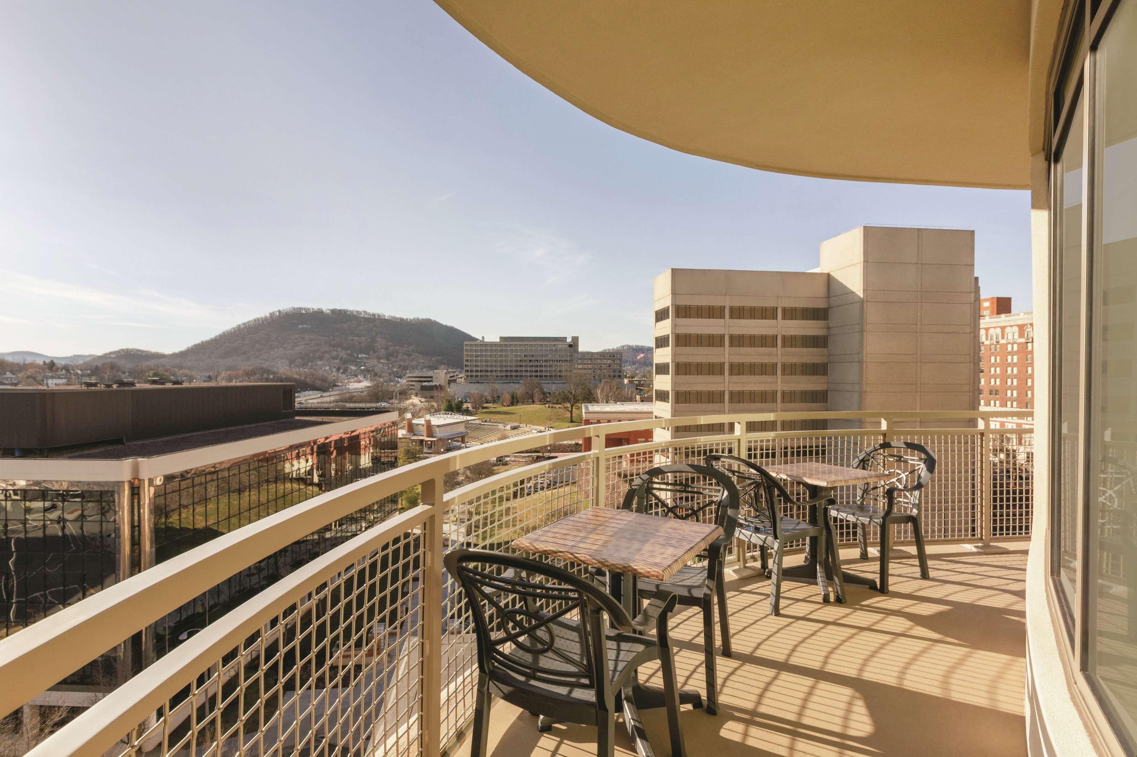 Hampton Inn & Suites - Roanoke-Downtown, Va Zewnętrze zdjęcie